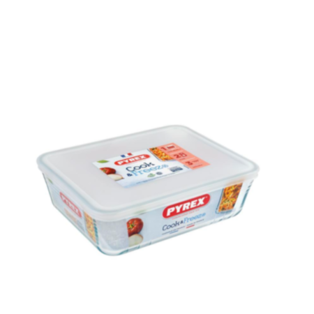 Pyrex Rectangular Dish With Lid 2.6L