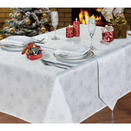 Le Chateau Snowflake Tablecloth 132 x 228cm